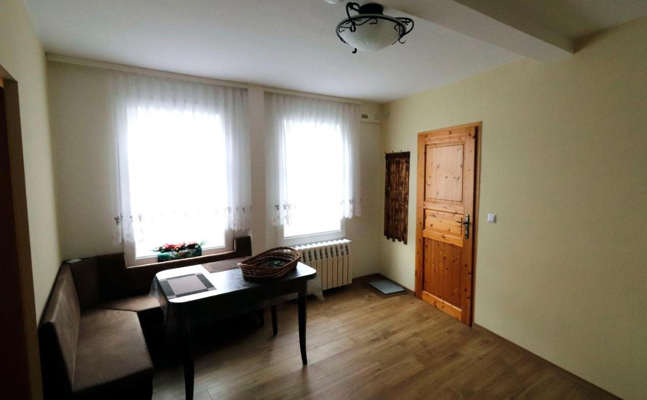 Ferienwohnung Zum Rotem Karpfen Erfurt Esterno foto
